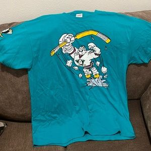 NWOT Vintage Limited Edition Anaheim Ducks shirt